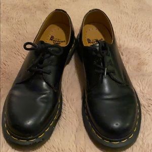 Low Rise Women’s size 9 Doc Martins